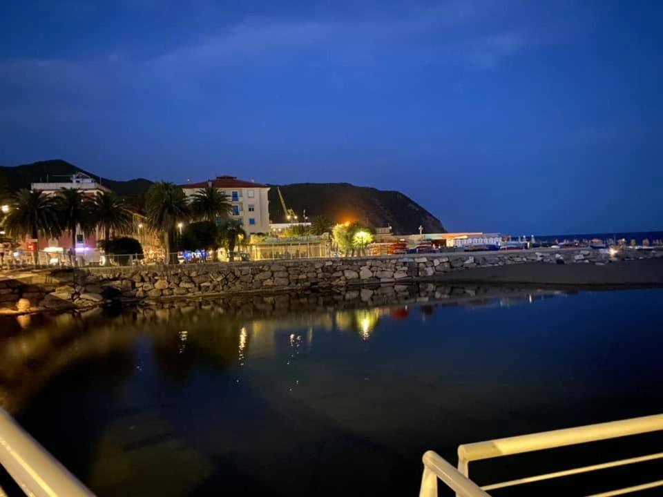 La Maison Due Guestin Apartment Sestri Levante
